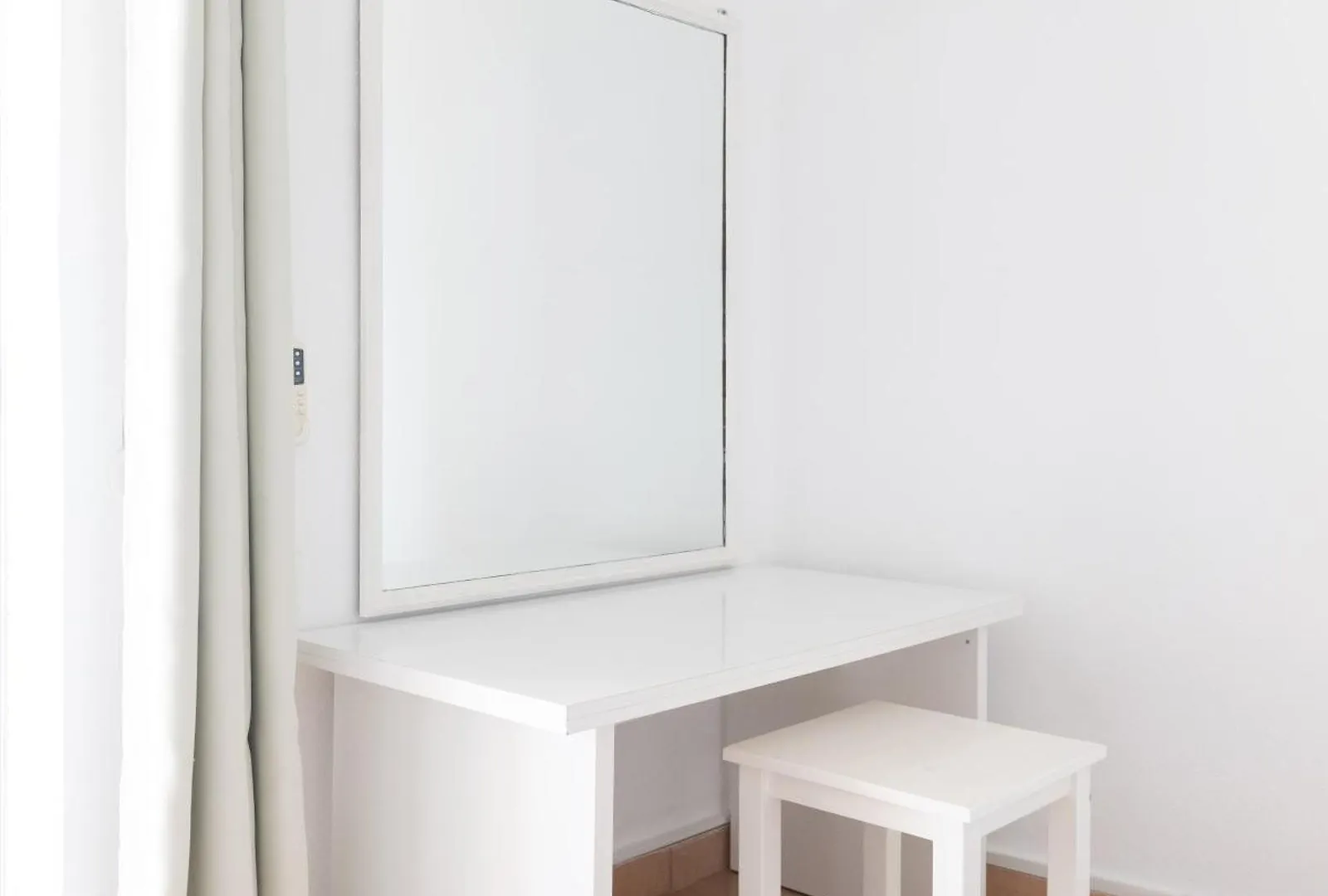 Qeparo Pano Rooms Apartment