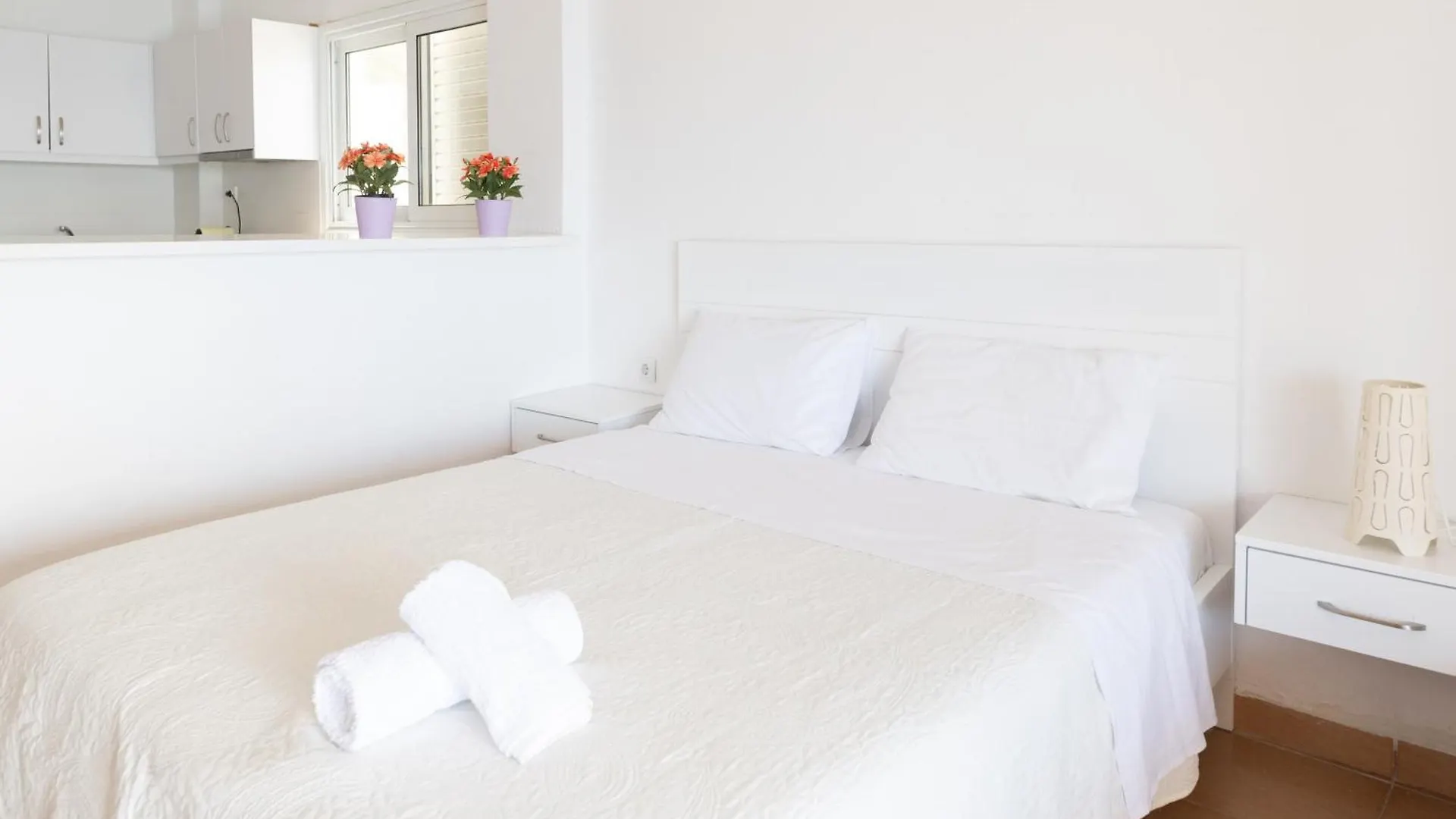 Qeparo Pano Rooms