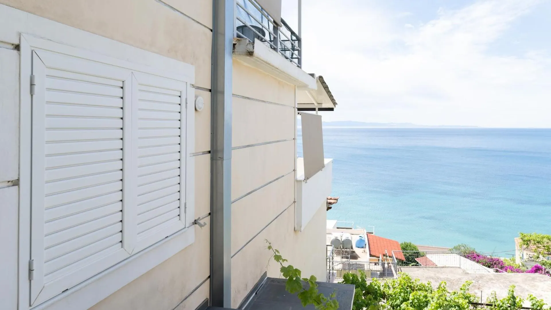 Qeparo Pano Rooms Lejlighed