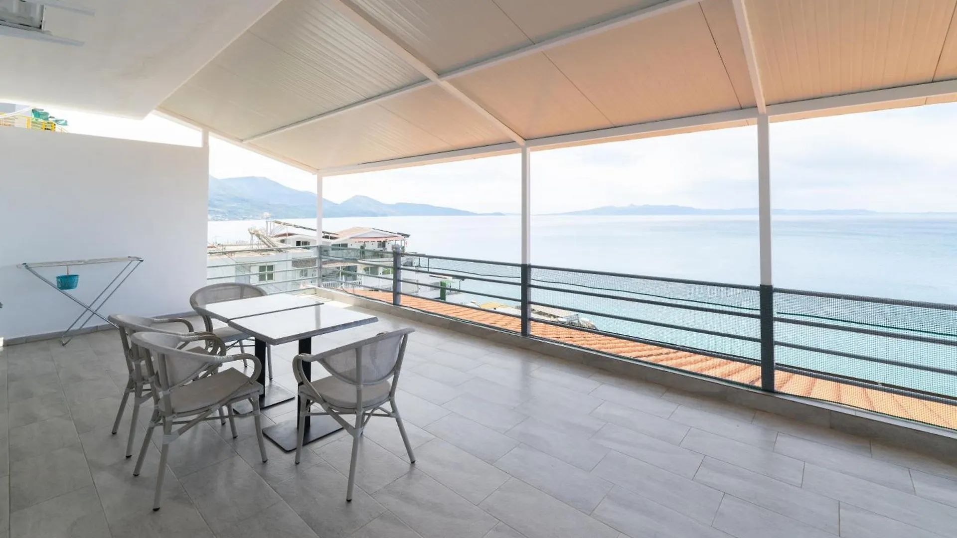 Qeparo Pano Rooms 0*,  Albania