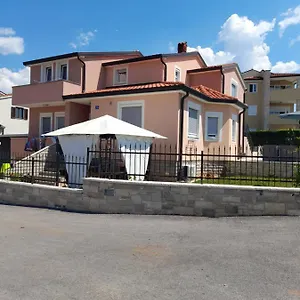  Appartamento Dezire Croazia