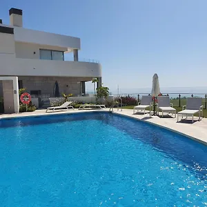 Luxury Beachfront With Pool, Sauna, Fitness And Gym In Province Malaga, Andalusia Appartement Mijas